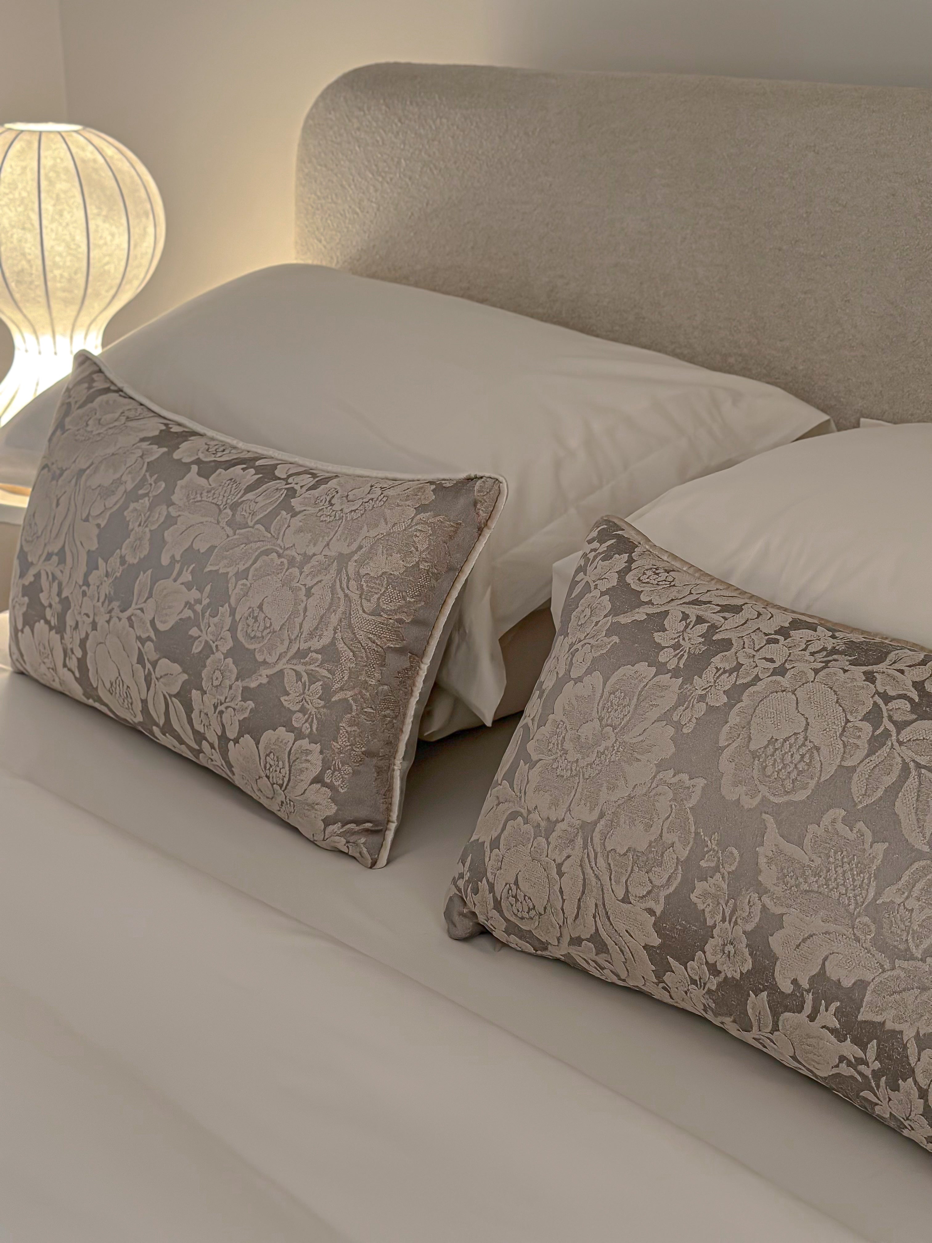 jacquard styling cushion -