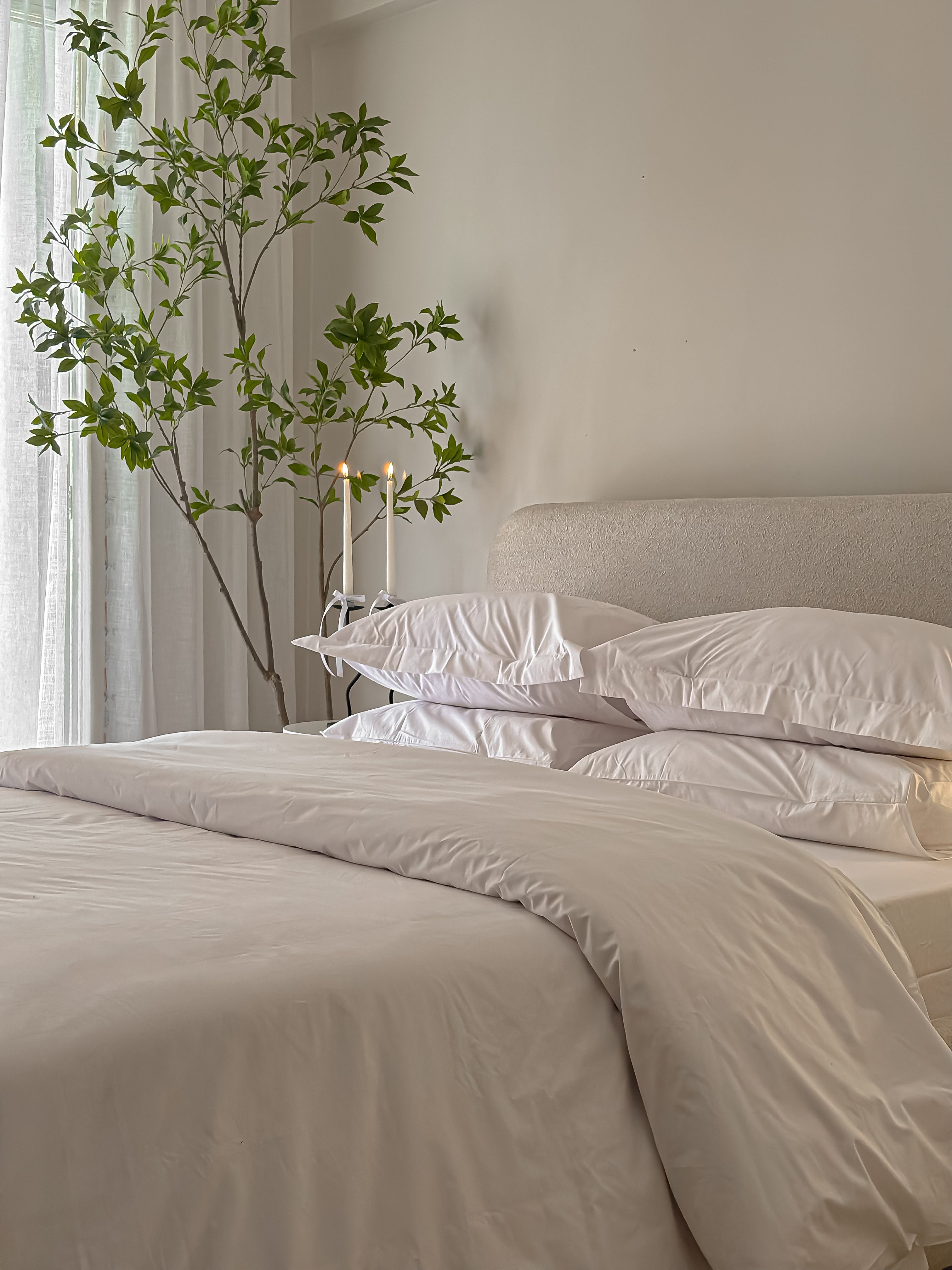 Deluxe Hotel Line Bed Set