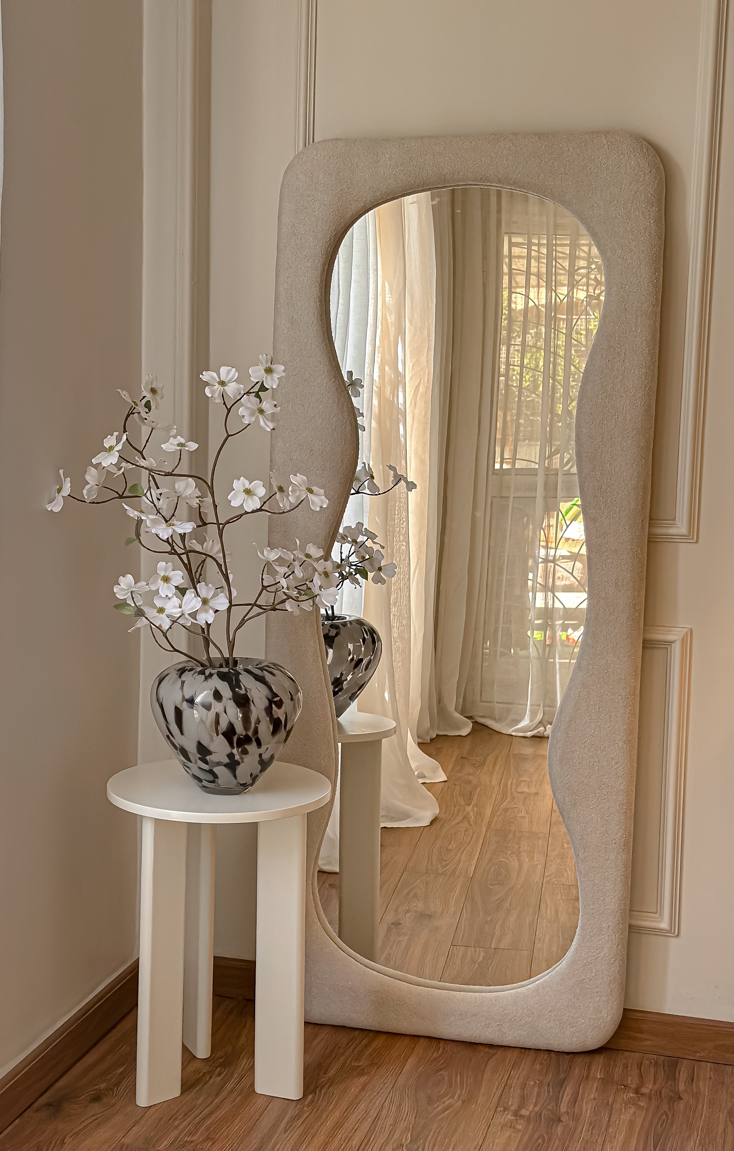 ARCURVA Mirror