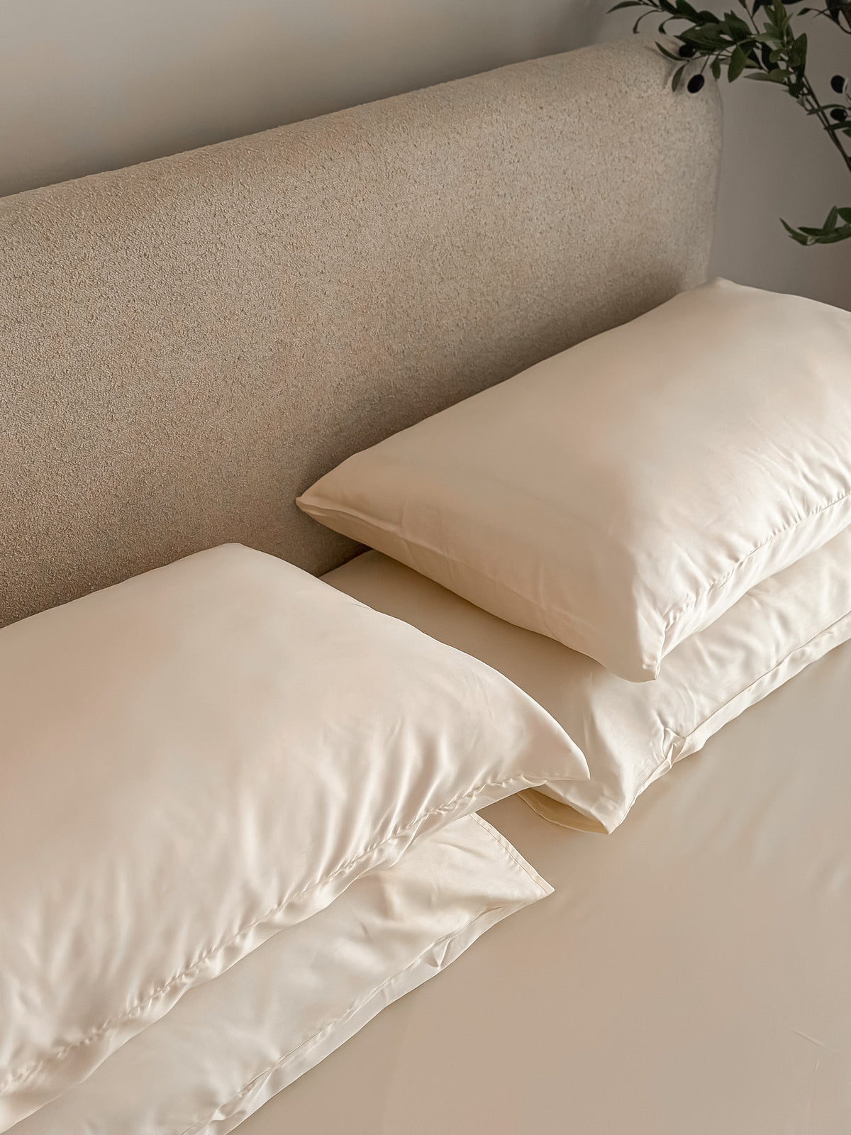 Silk Tencel Fitted Bed Sheet Set - Butter