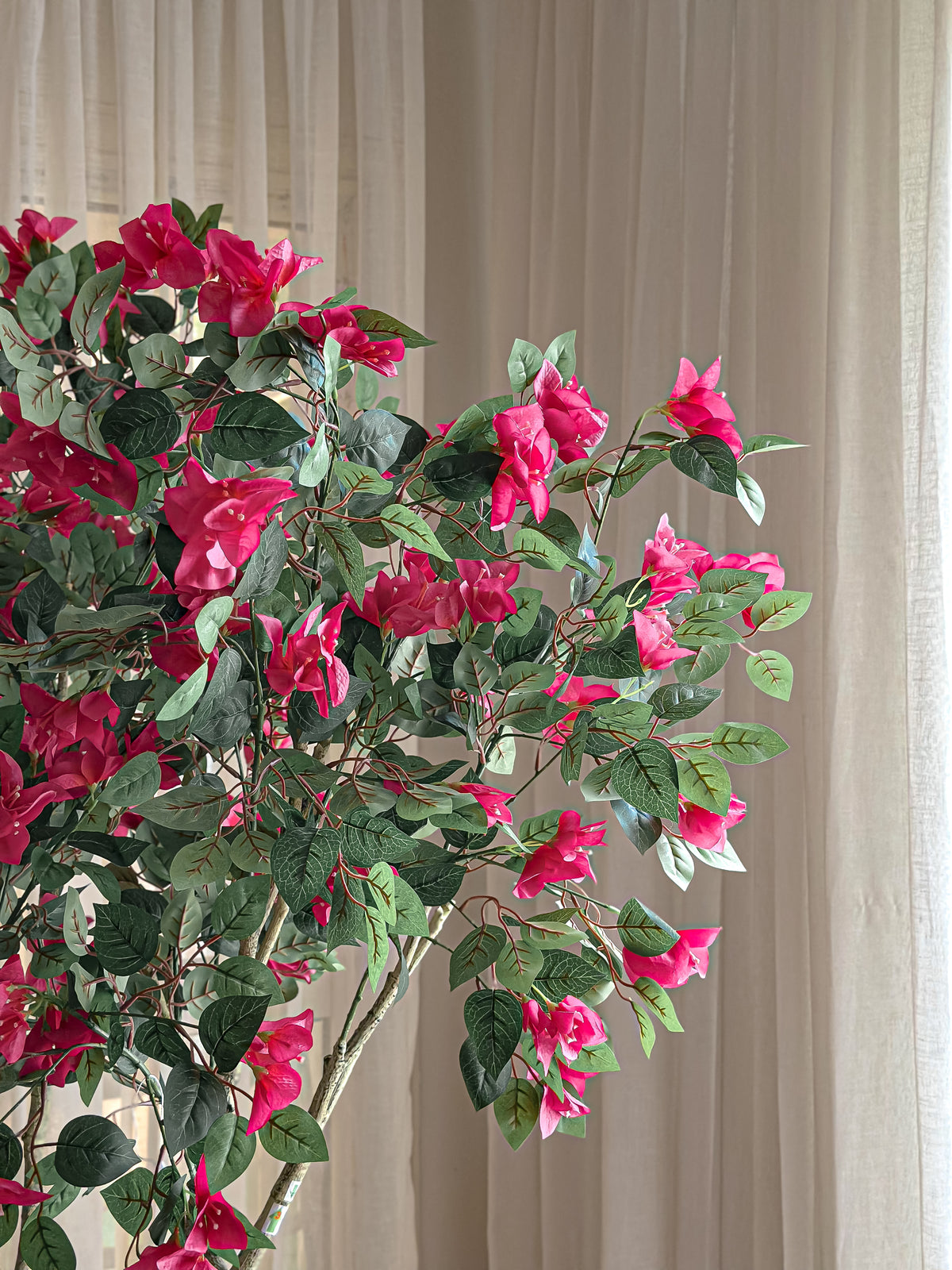 Artificial Bougainvillea Tree – with pot (Fuchsia)