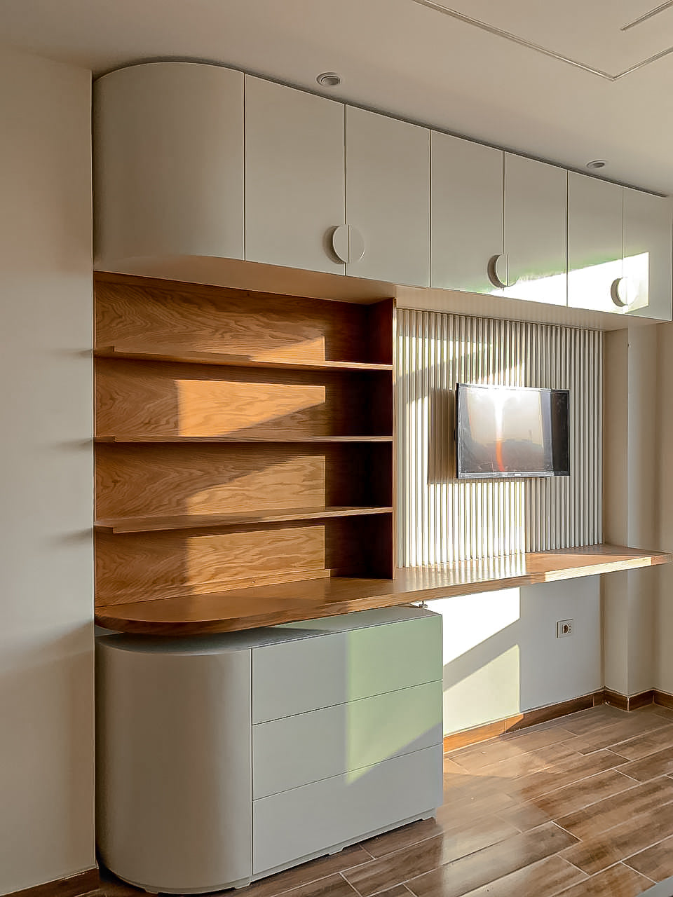 Curved Cabinet TV & Office Unit
