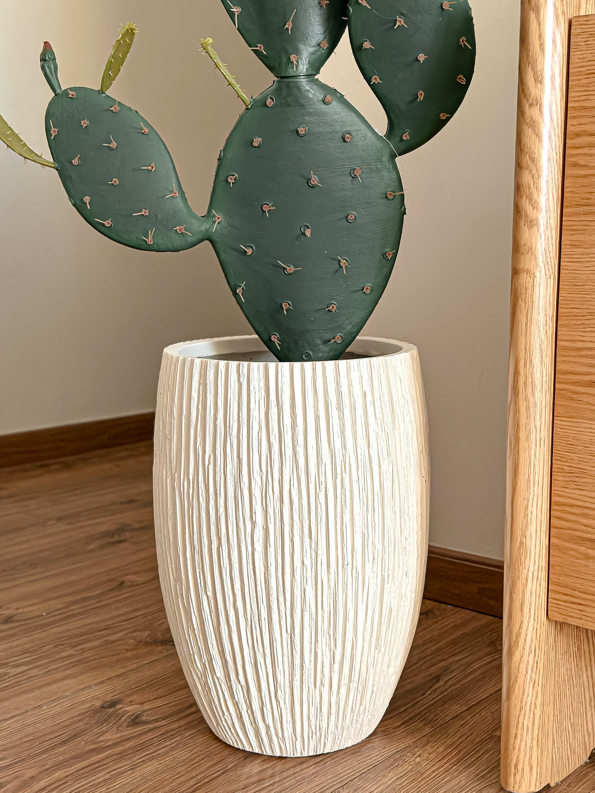 Neutral Plant Pot -  Small