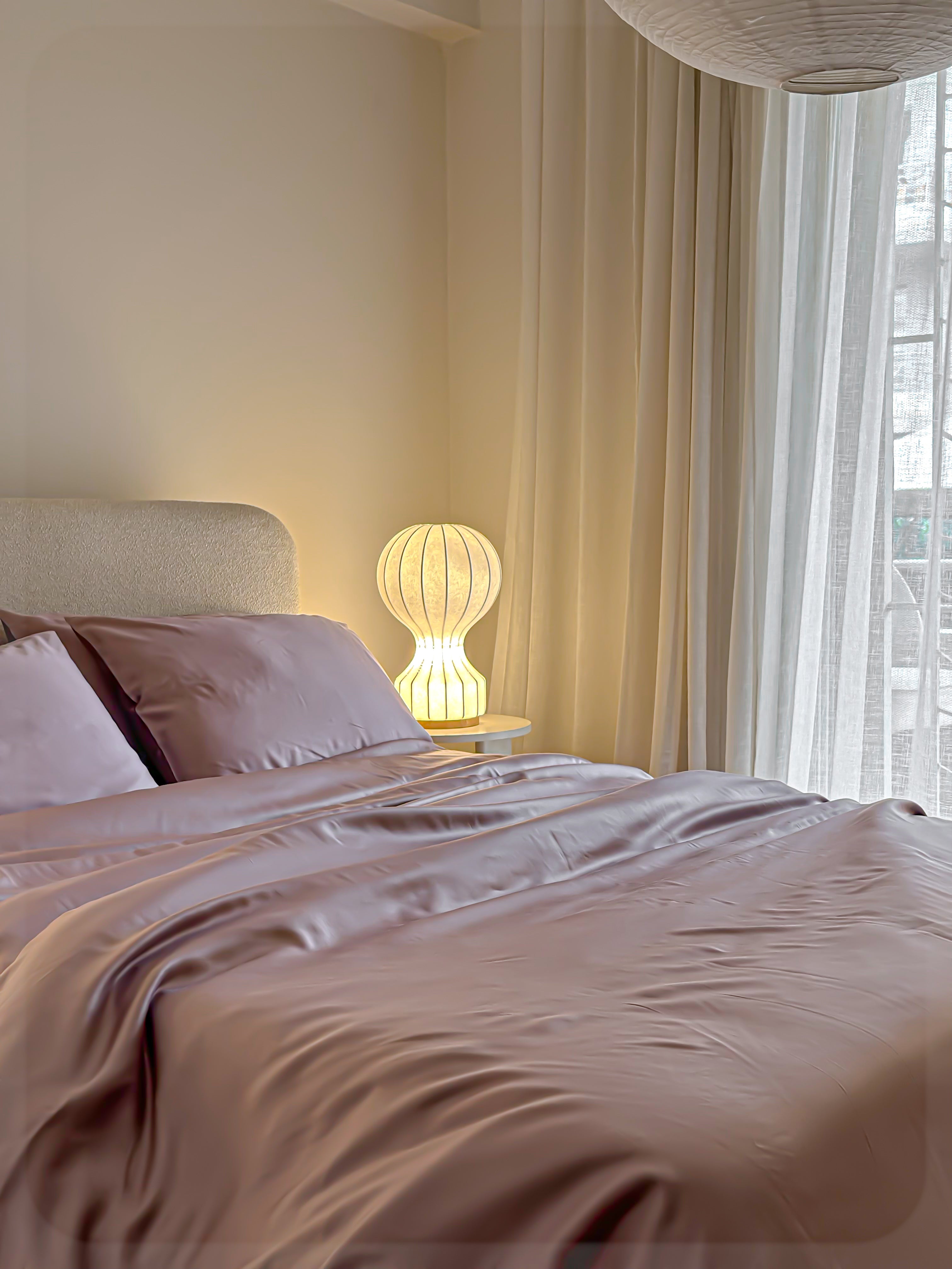 SILK Tencel fitted bed sheet set  - lilac