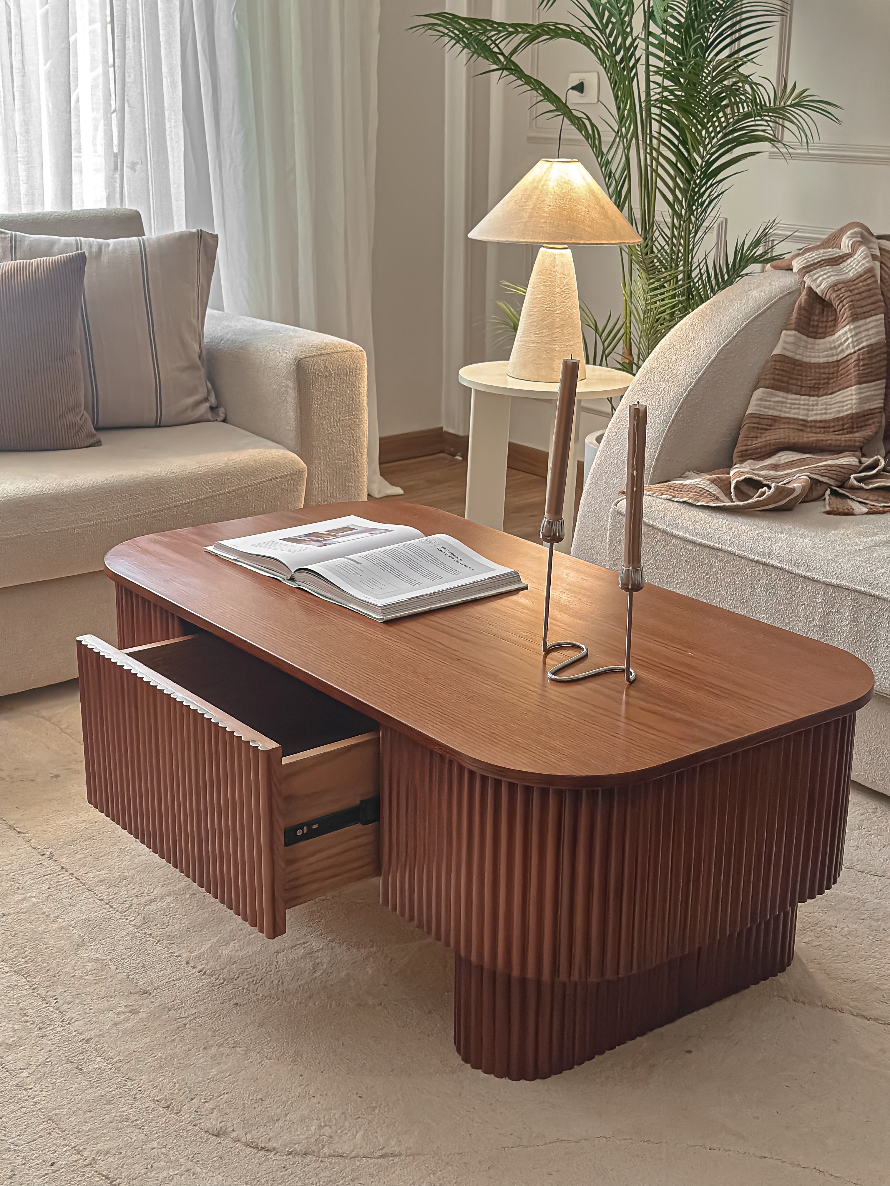 Kaya coffee table