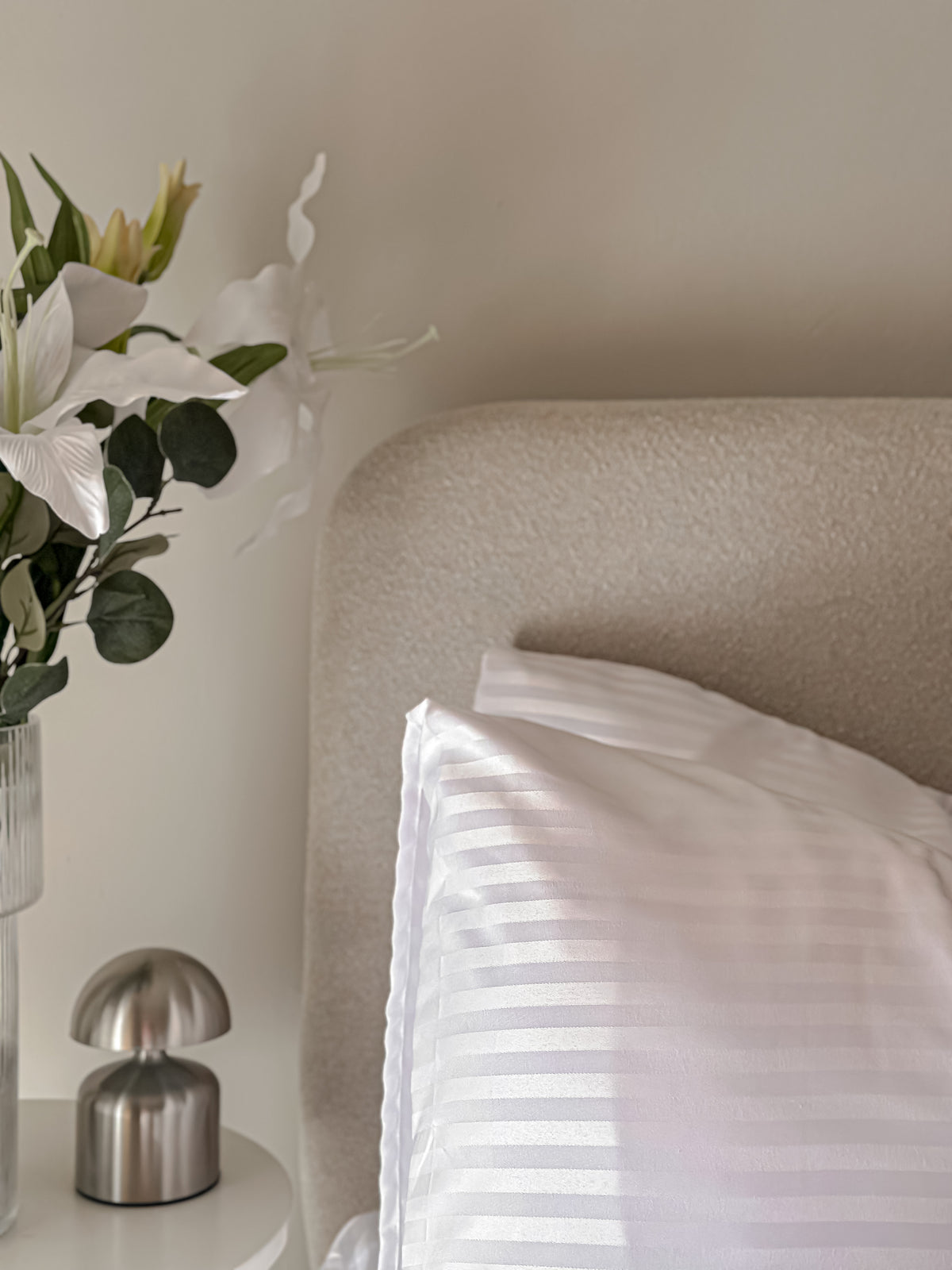 Sateen Stripe Duvet Cover Set - white