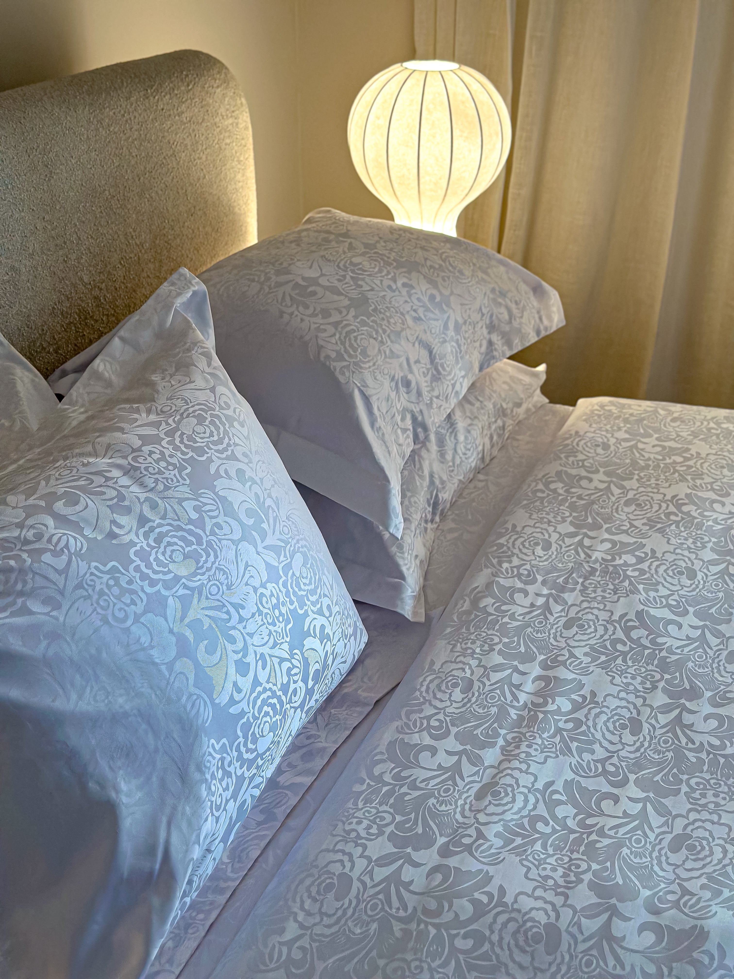 Floral jacquard duvet cover set
