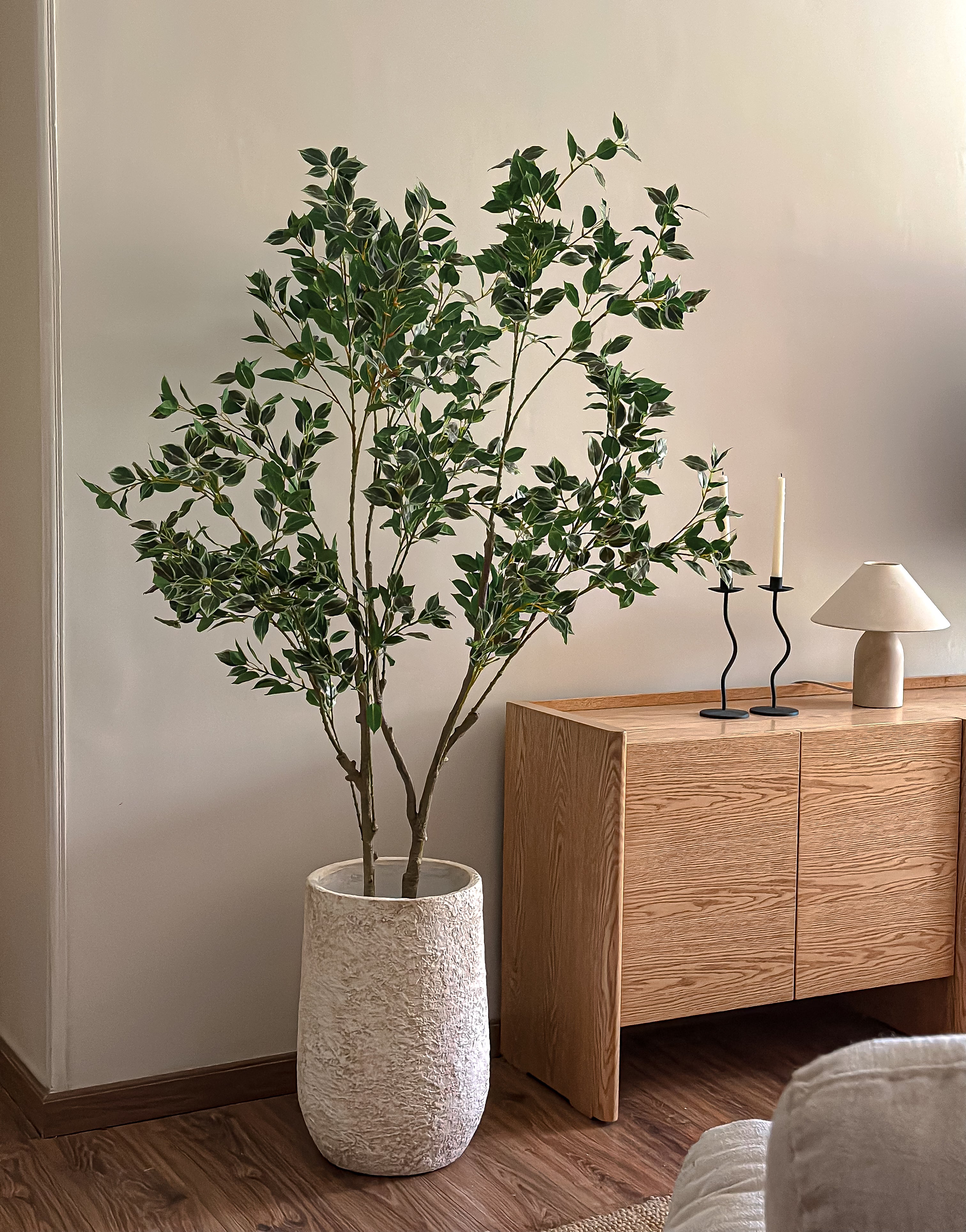 Benjamina faux tree - wide branches