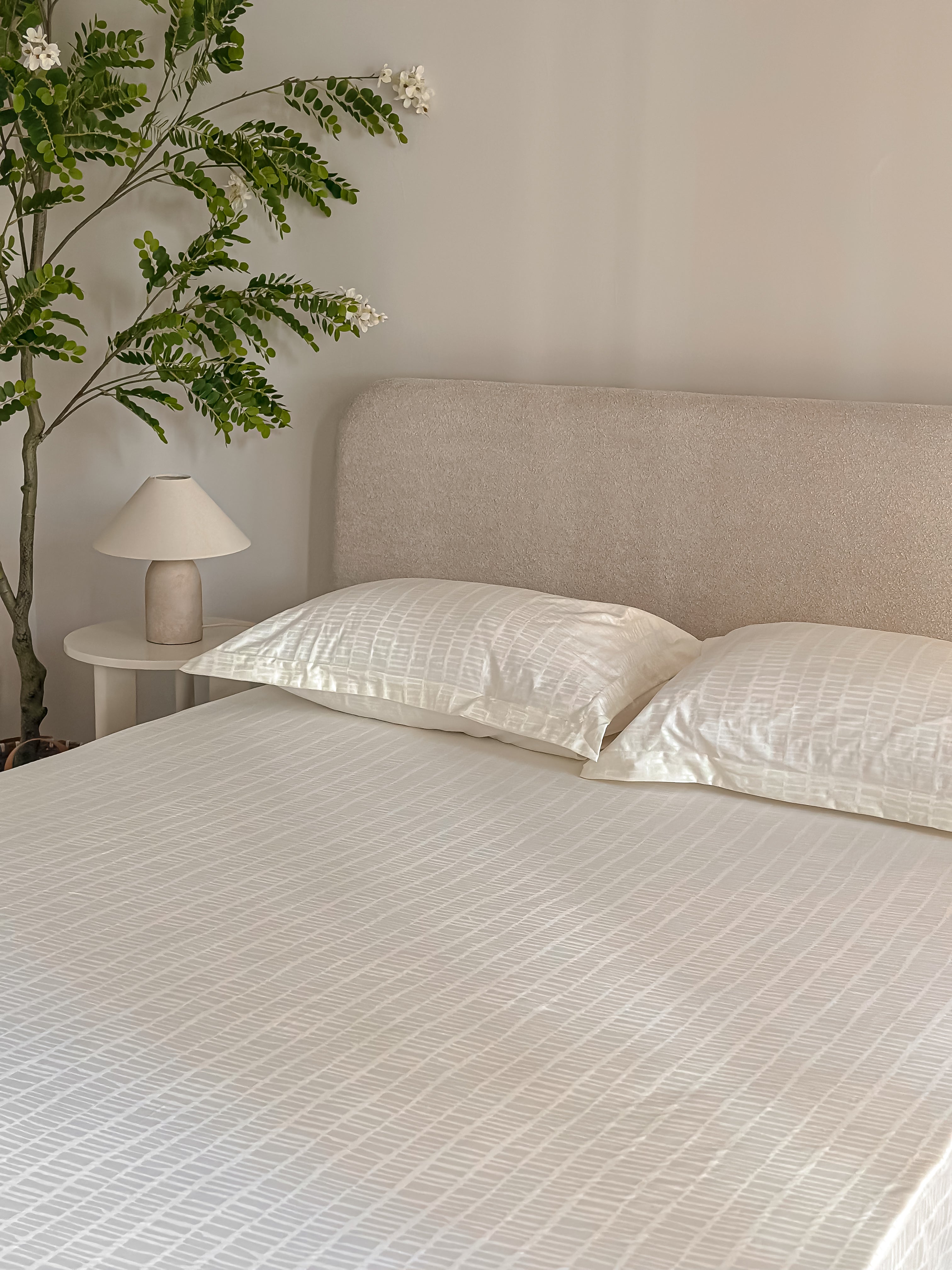 Jacquard cotton bed set