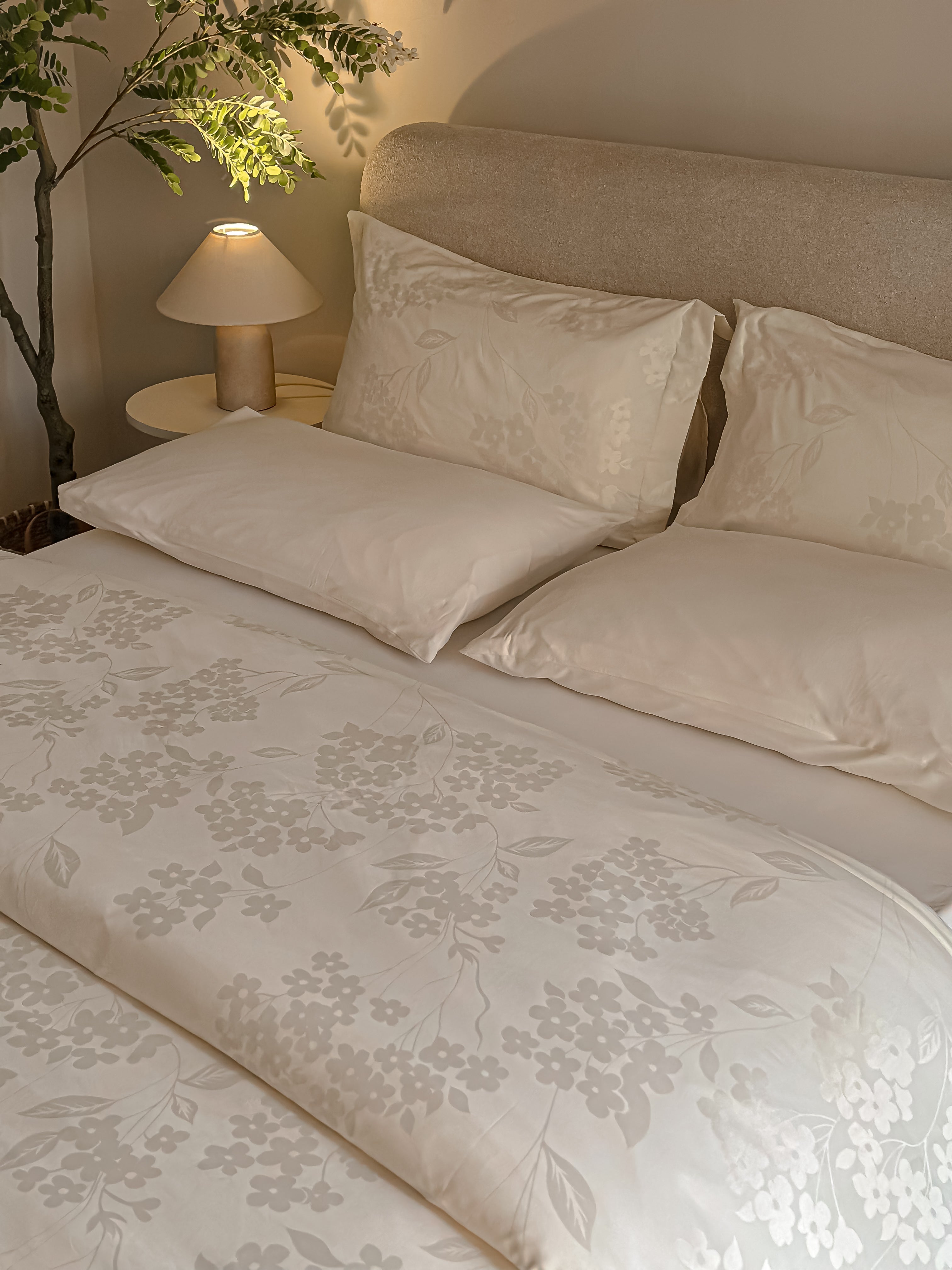 Jacquard Rose duvet cover set