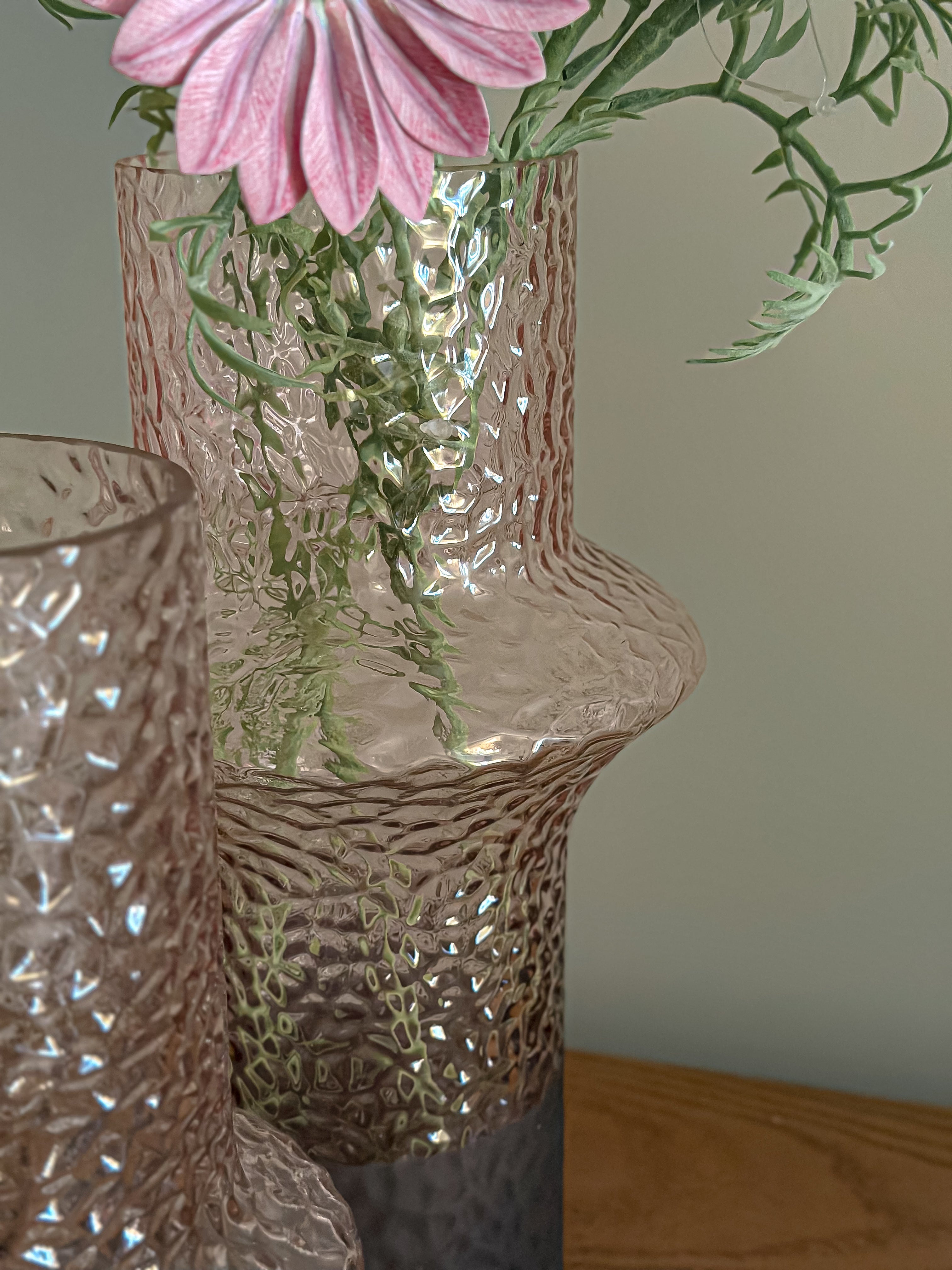 Rosé Vase