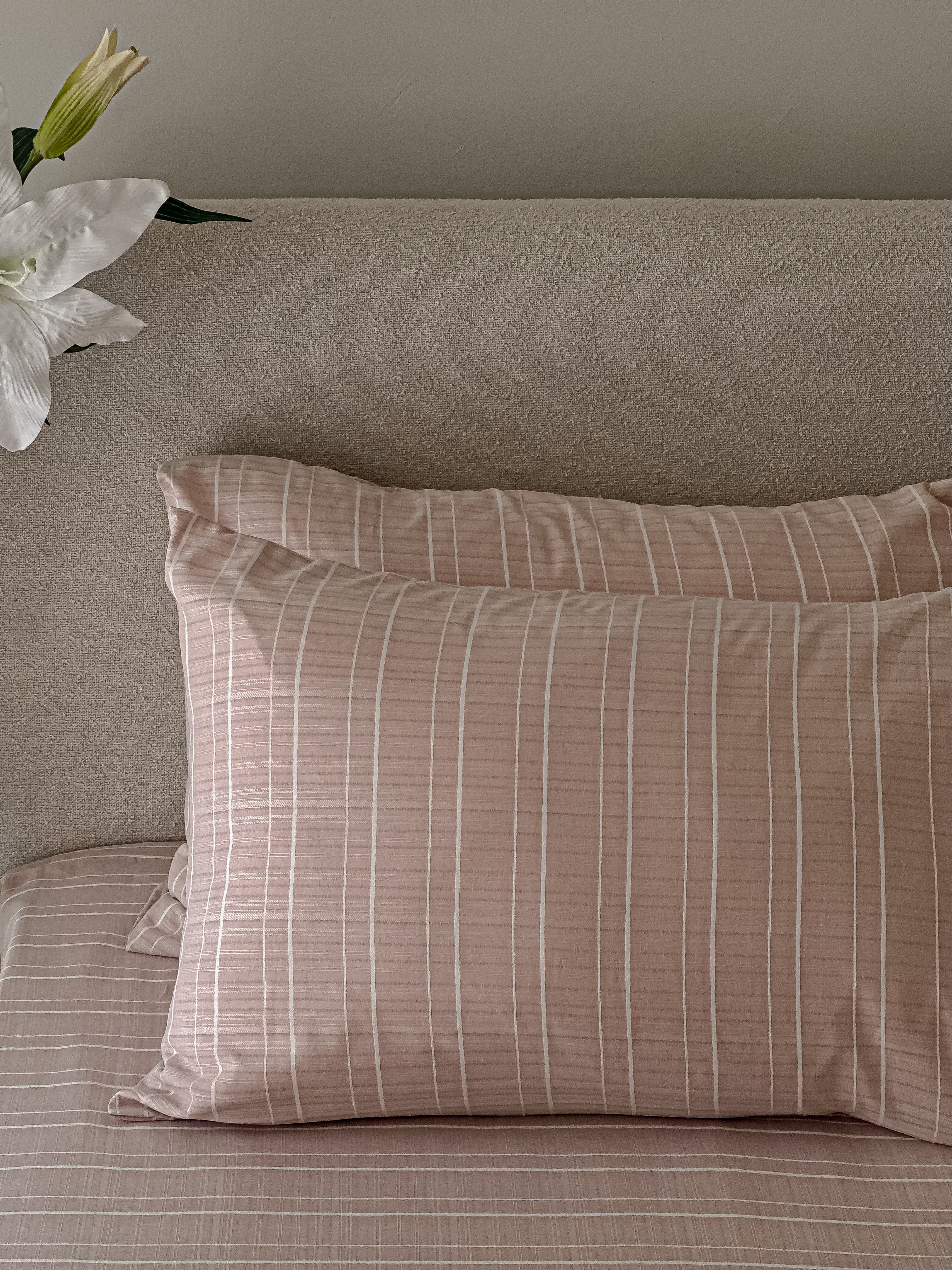 Calm Striped Pillowcase Set