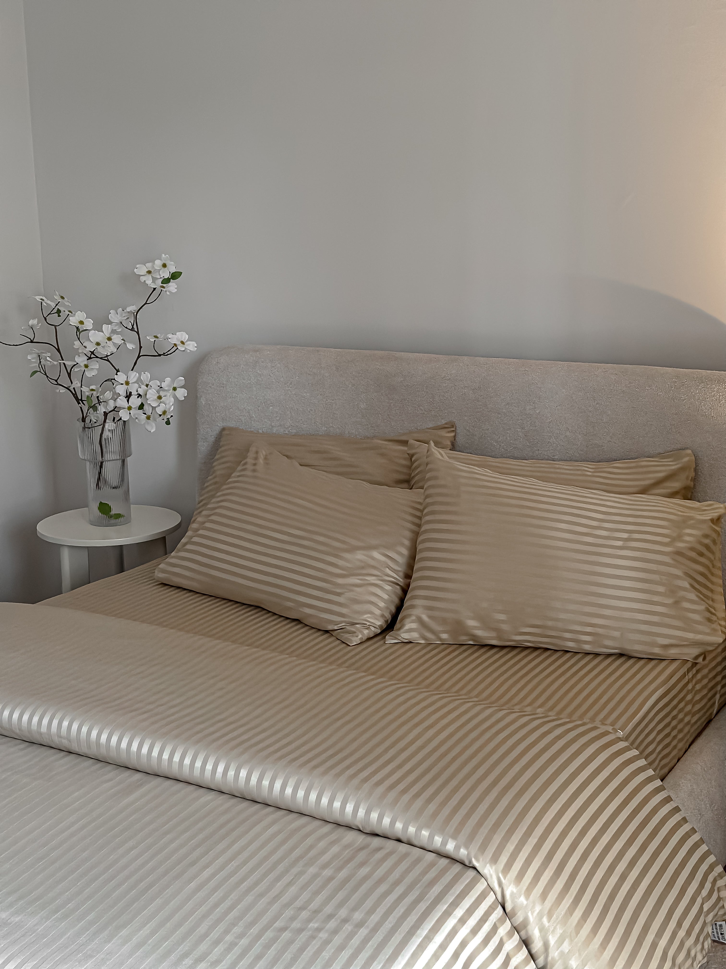 Sateen Stripe Fitted Sheet Set - Gold