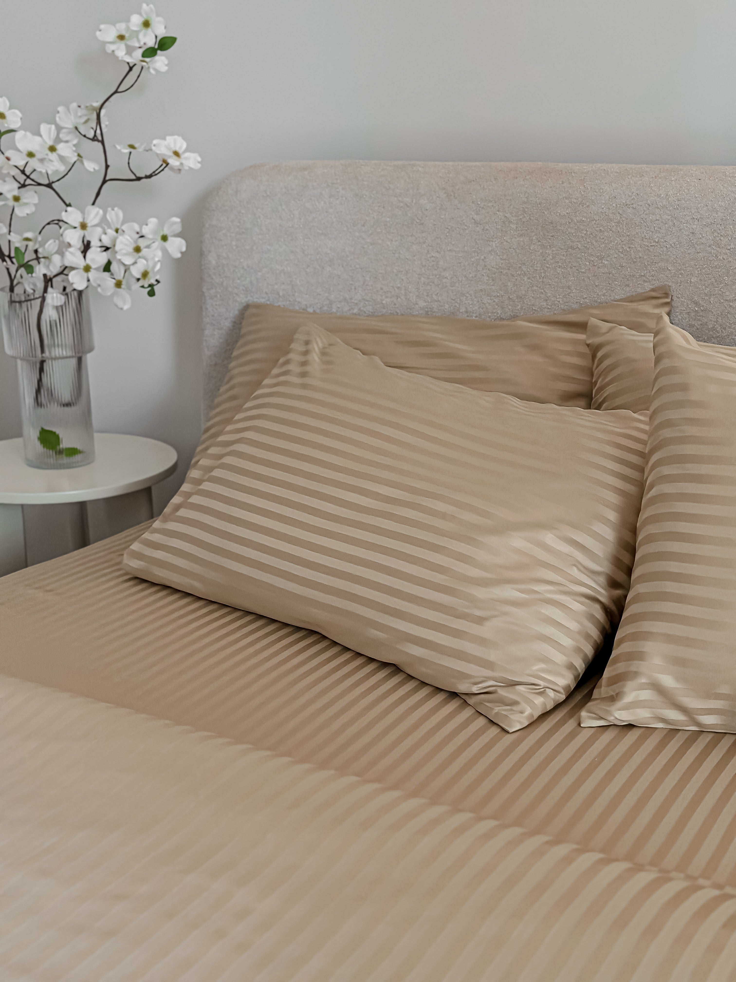 Sateen Stripe Fitted Sheet Set - Gold